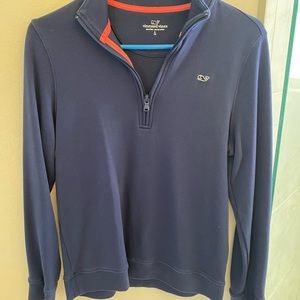 Vineyard vines sweater